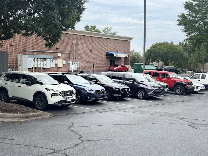 Avis Car Rental Picture 8
