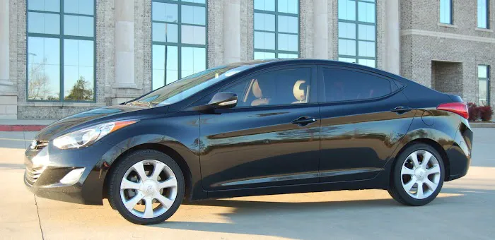 Elite Car Rentals Picture 1