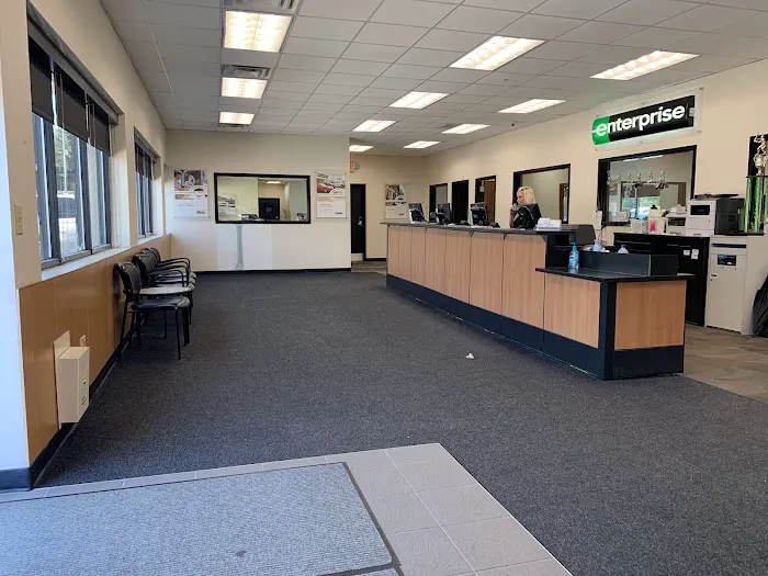Enterprise Rent-A-Car Picture 6