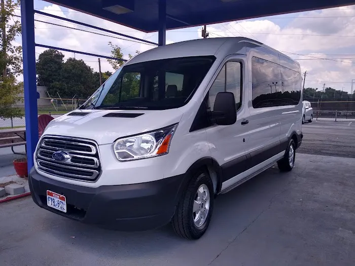 Airport Van Rental - Atlanta Picture 5