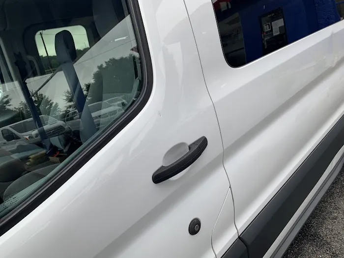 Airport Van Rental - Atlanta Picture 2