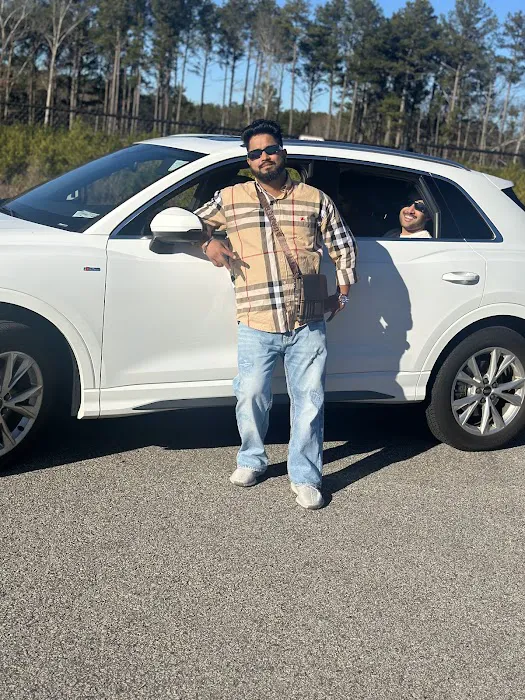 Enterprise Rent-A-Car Picture 3