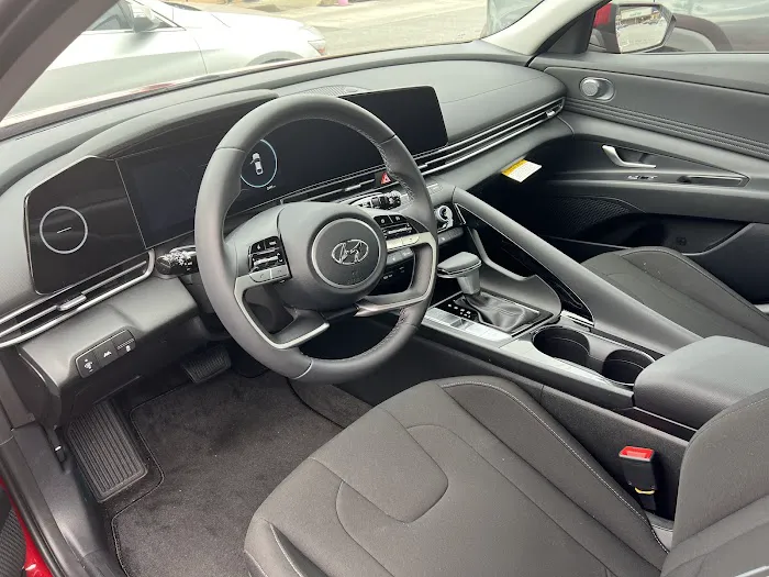 Auto Planet Sales and Rentals Picture 3