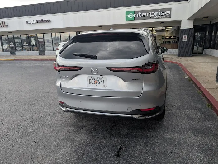 Enterprise Rent-A-Car Picture 6