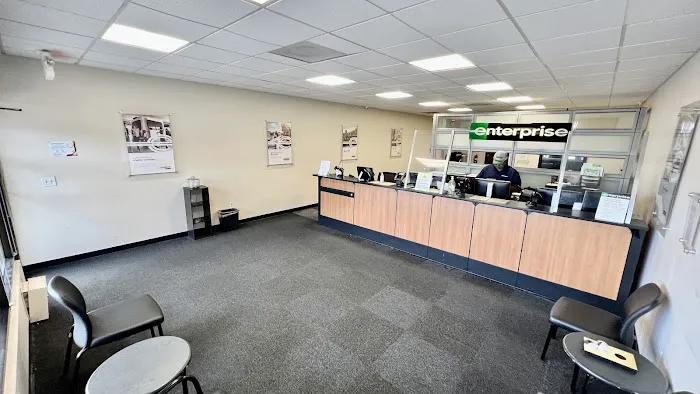 Enterprise Rent-A-Car Picture 7