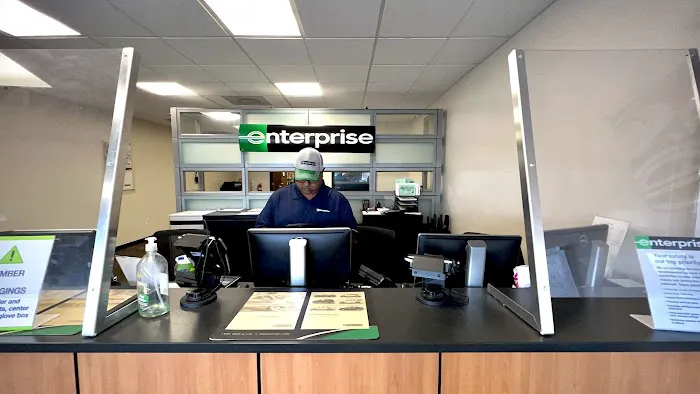 Enterprise Rent-A-Car Picture 1