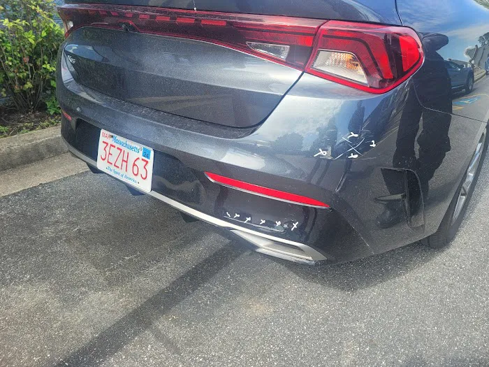 Avis Car Rental Picture 6