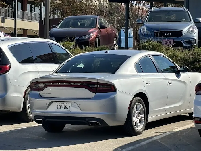 Enterprise Rent-A-Car Picture 1