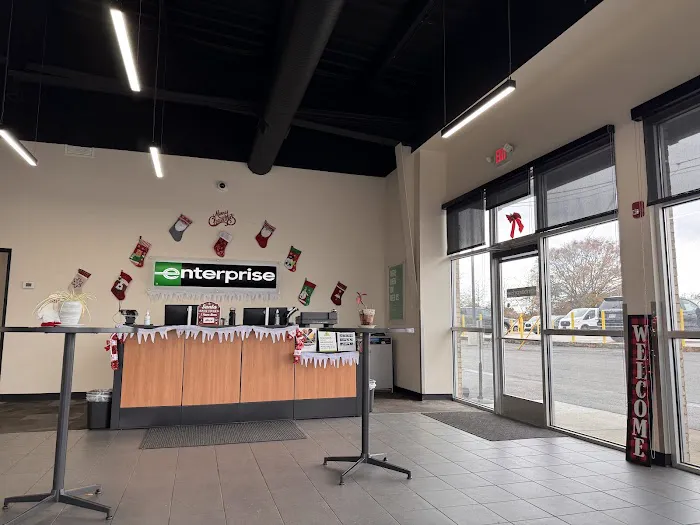 Enterprise Rent-A-Car Picture 6