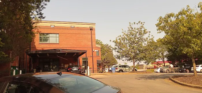 Enterprise Rent-A-Car Picture 8