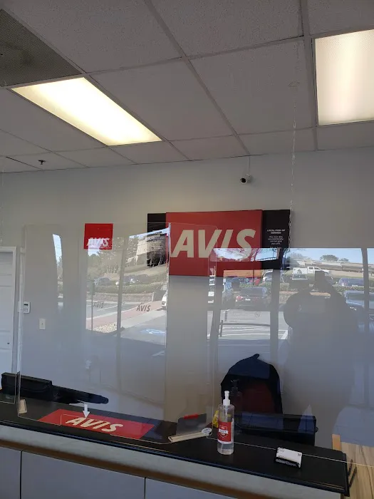 Avis Car Rental Picture 4