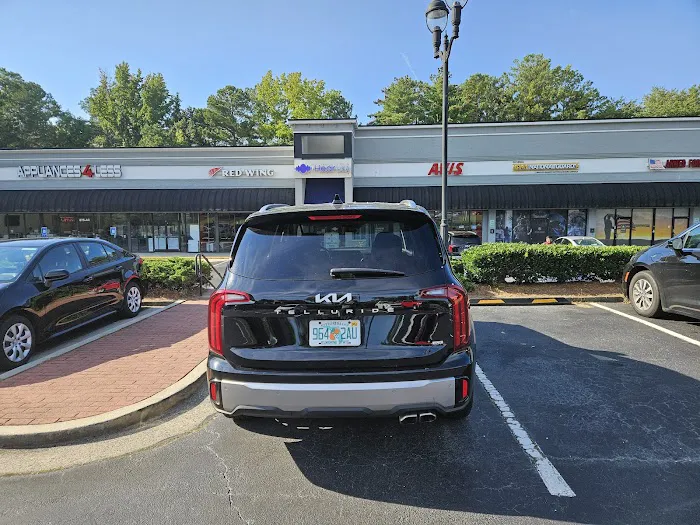 Avis Car Rental Picture 8