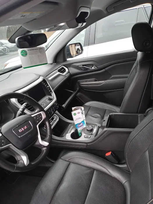 Enterprise Rent-A-Car Picture 4