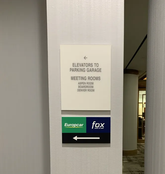 Fox Rent A Car Tulsa Doubletree Picture 1