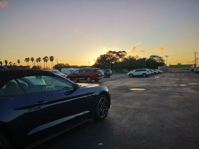 Hertz Car Rental - Miami - 36th Street Hle Picture 9