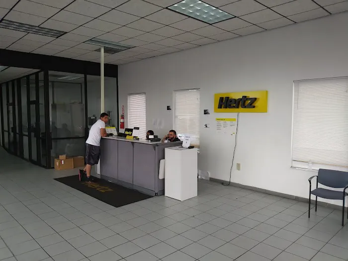 Hertz Car Rental - Miami - 36th Street Hle Picture 7