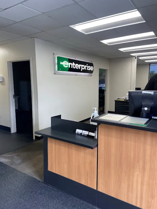 Enterprise Rent-A-Car Picture 5