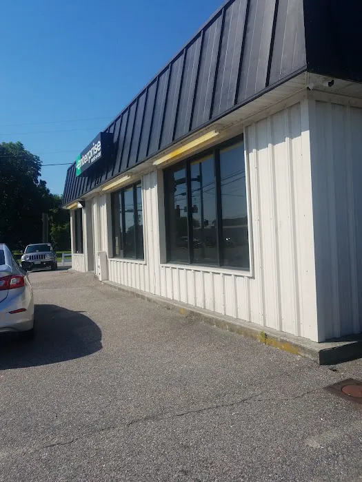 Enterprise Rent-A-Car Picture 7