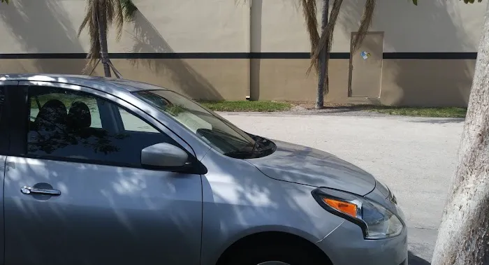 Car & SUV Rental Fort Lauderdale Picture 9