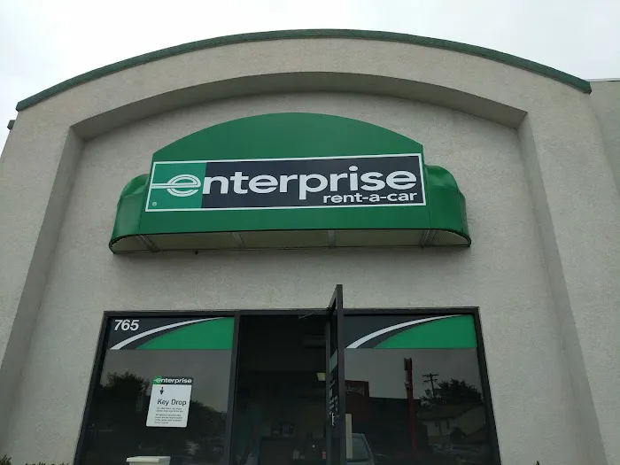 Enterprise Rent-A-Car Picture 3