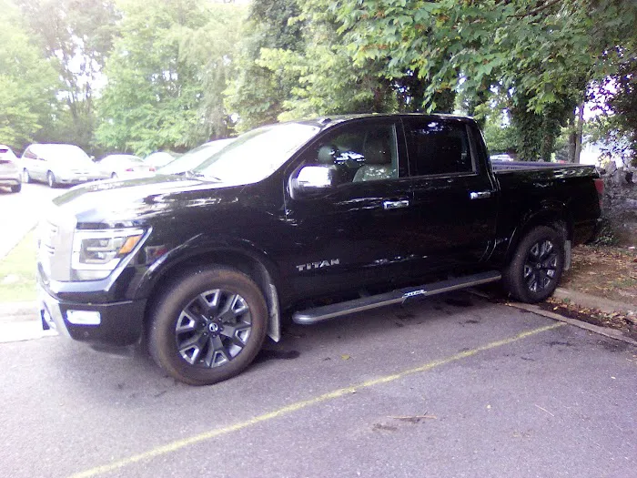 Hertz Car Rental - Winchester - West Jubal Early Drive Picture 5