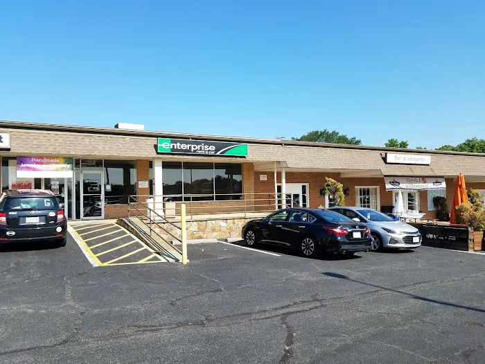 Enterprise Rent-A-Car Picture 7