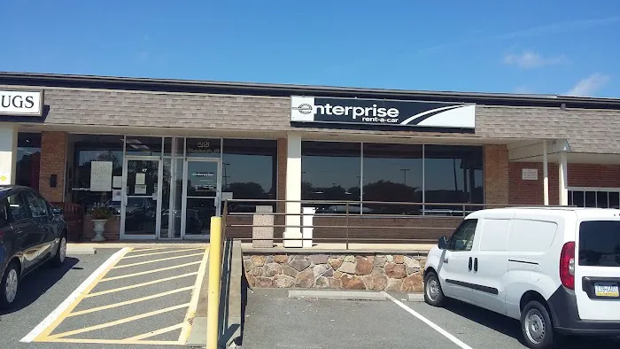 Enterprise Rent-A-Car Picture 3