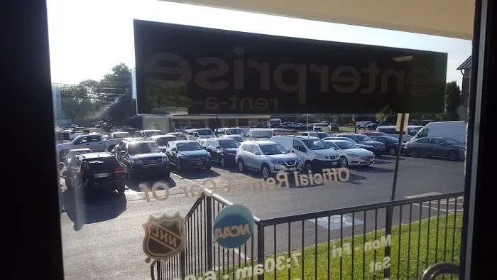 Enterprise Rent-A-Car Picture 3