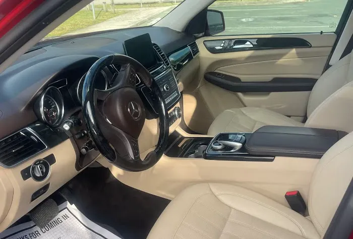 Big Boy Auto Rental LLC Picture 8