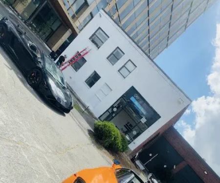 Alan’s Car Rentals / Xeluxe LLC