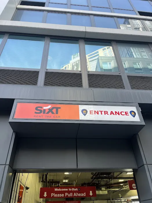 SIXT Rent A Car NYC Long Island City Picture 1