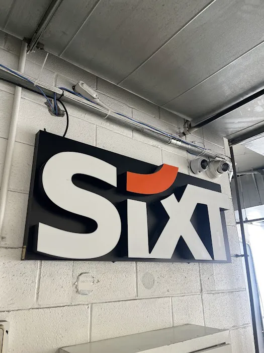 SIXT Rent A Car NYC Long Island City Picture 2