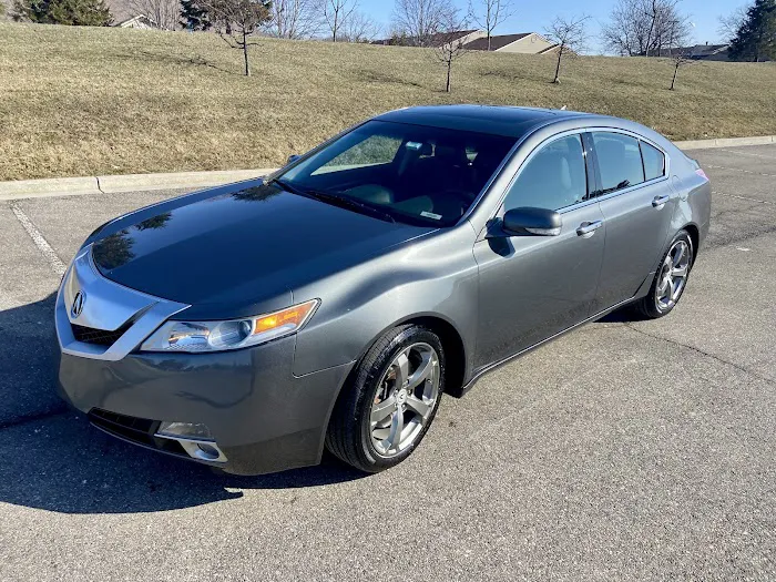 MOLO CAR RENTAL ROCHESTER Picture 6