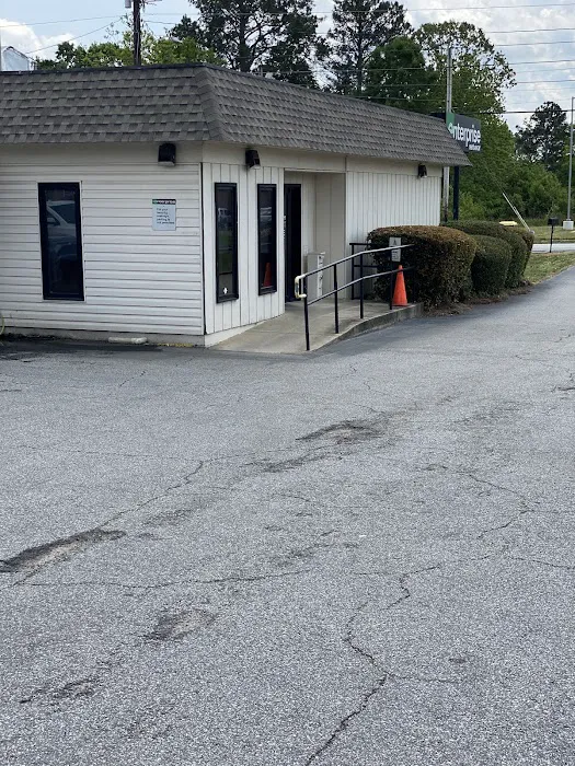 Enterprise Rent-A-Car Picture 6