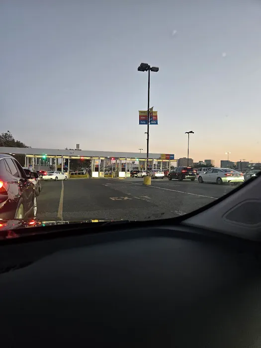 Dollar Car Rental Picture 1