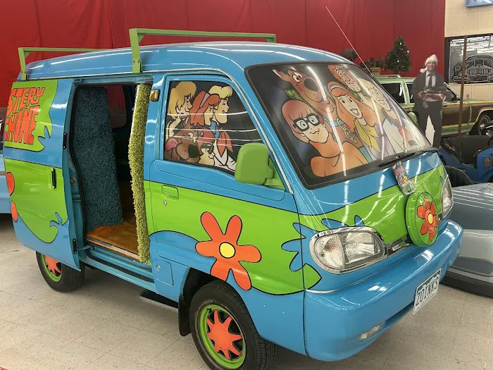Rodz & Bodz Reel Car Rentals & Transport Picture 7