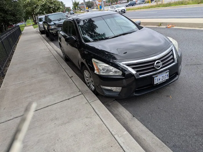 King G Car Rental Picture 3