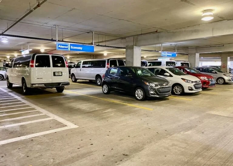 Why Are Car Rental Places Closed on Sunday?