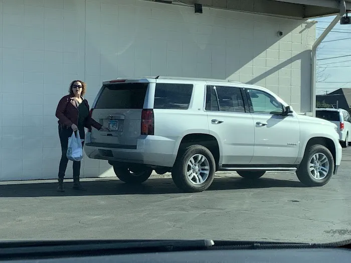 Enterprise Rent-A-Car Picture 4