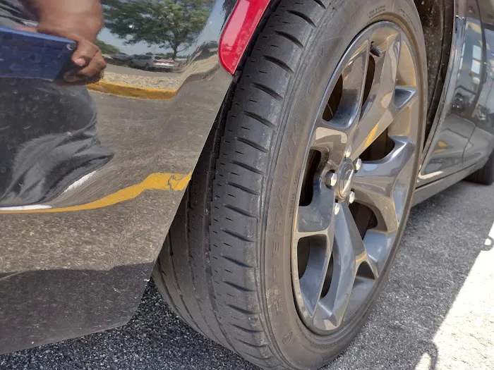 Budget Car Rental Picture 2