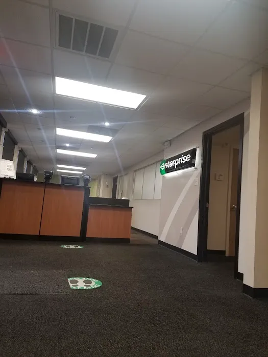 Enterprise Rent-A-Car Picture 4