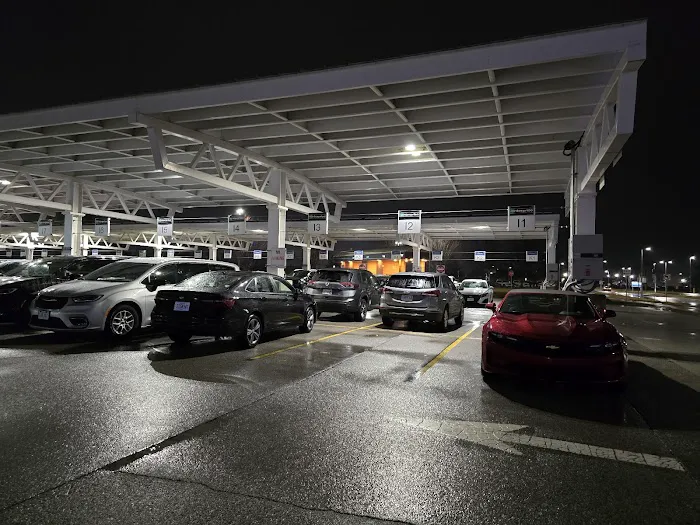 Enterprise Rent-A-Car Picture 9
