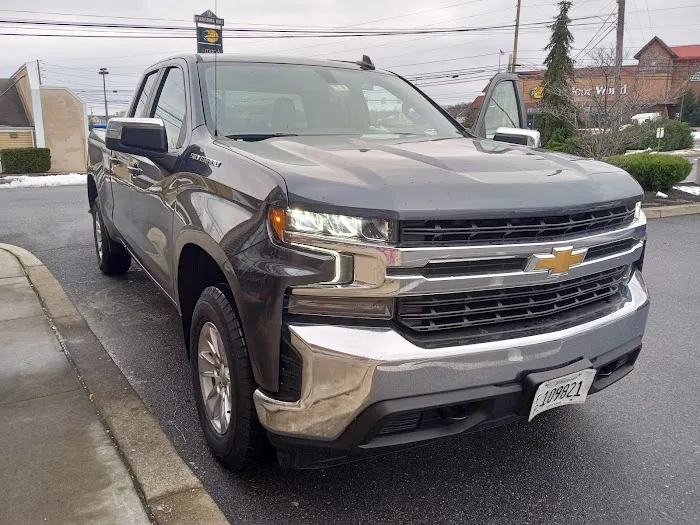 Hertz Car Rental - Harrisburg - Paxton Street Picture 7