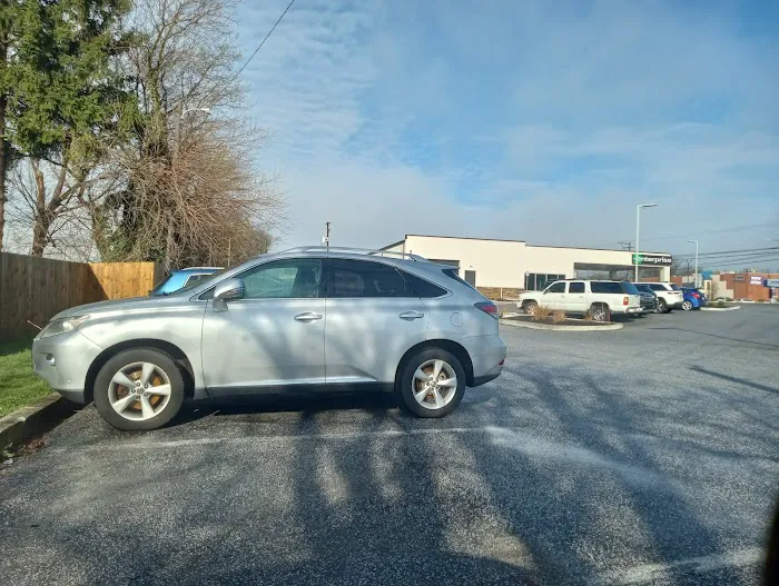Enterprise Rent-A-Car Picture 7
