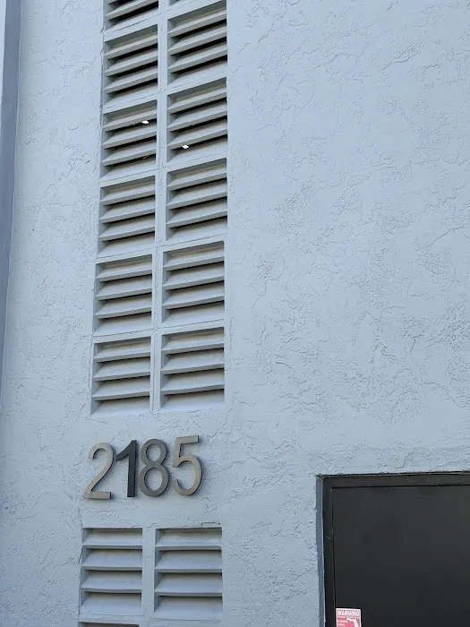 Freeway Rental Car Picture 7