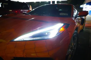 E M AUTO RENTAL LLC Picture 3