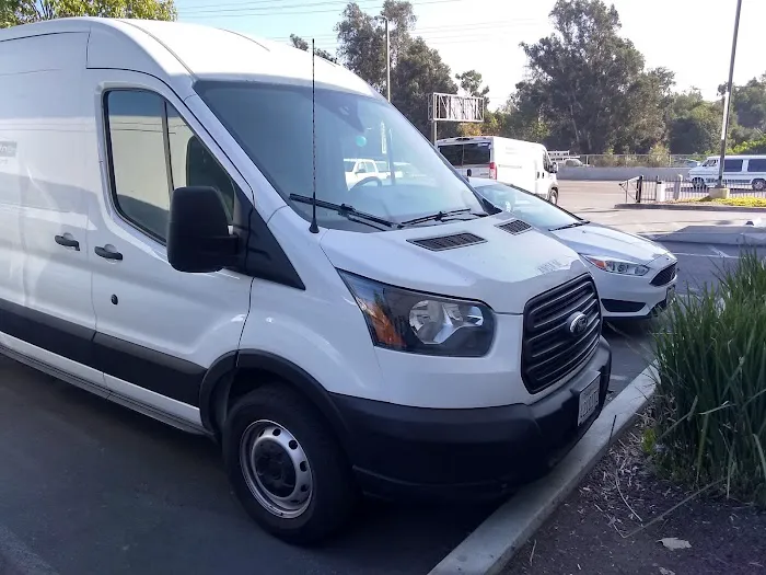 Enterprise Rent-A-Car Picture 4