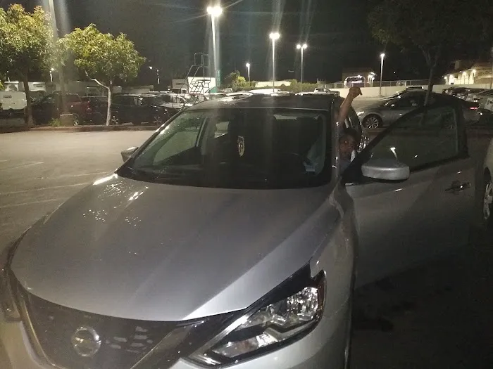 Enterprise Rent-A-Car Picture 8