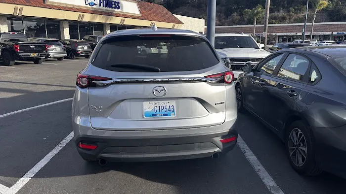 Avis Car Rental Picture 4
