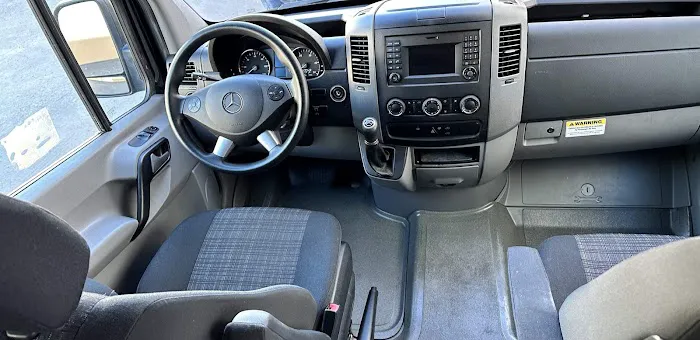 Vacation Vehicle Rentals Picture 3